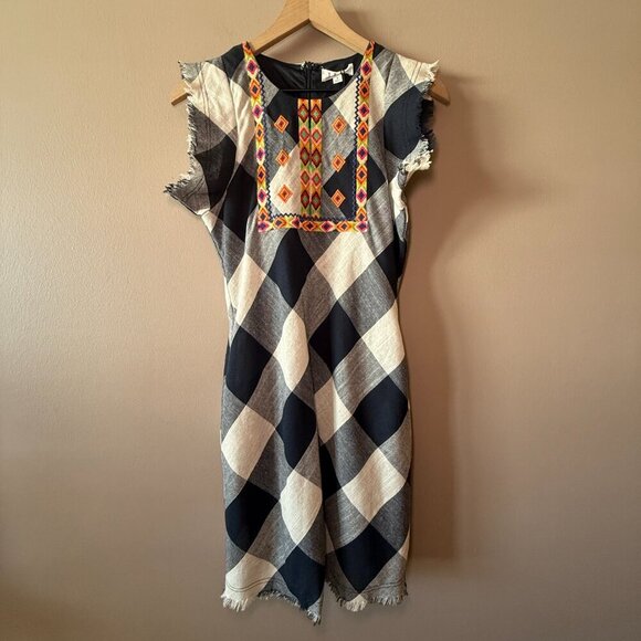 Women's NWT S THML Blue Plaid Aztec Embroidered Detail Front Dress - Picture 2 of 9